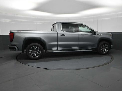 New 2026 GMC Sierra 1500 SLT w/ SLT Premium Package AWD/4WD image 9