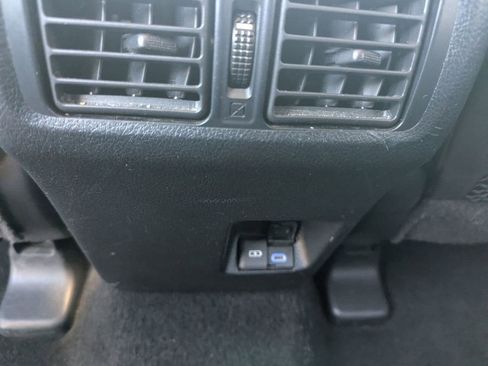 Used 2023 Toyota 4Runner SR5 Premium image 13