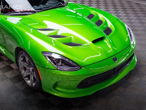 Used 2014 SRT Viper GTS RWD image 36
