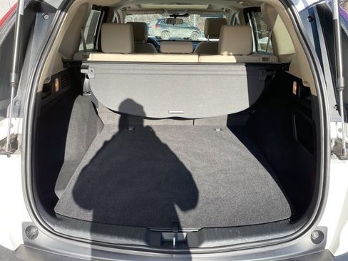 Certified 2022 Honda CR-V EX image 8