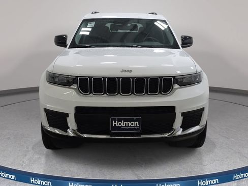 Used 2023 Jeep Grand Cherokee L Laredo w/ Luxury Tech Group I AWD/4WD image 3