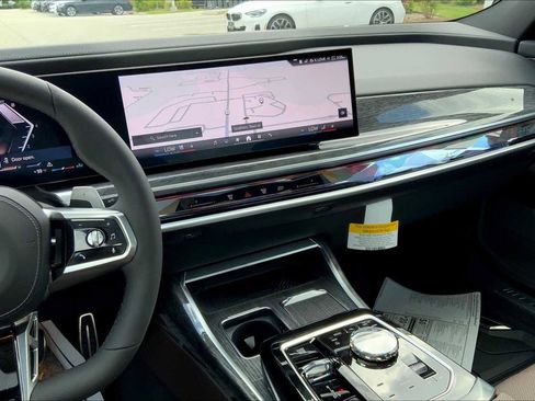 New 2025 BMW 760i xDrive 760i xDrive image 6