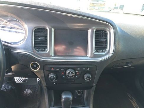 Used 2013 Dodge Charger R/T w/ Daytona Edition Group image 11