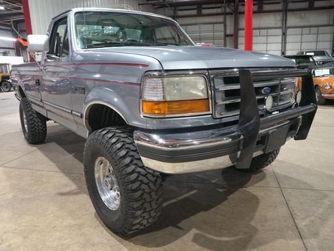 Used 1997 Ford F350 XLT image 12