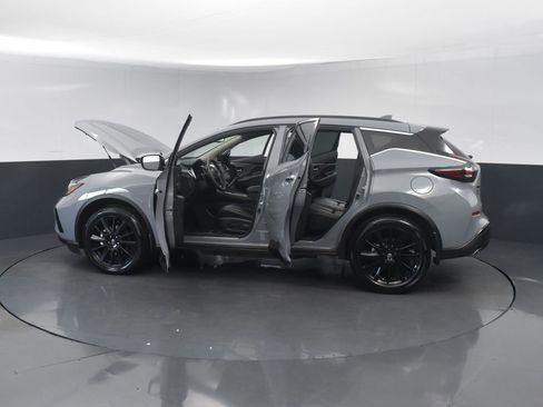 Used 2024 Nissan Murano SV w/ SV Midnight Edition Package image 28