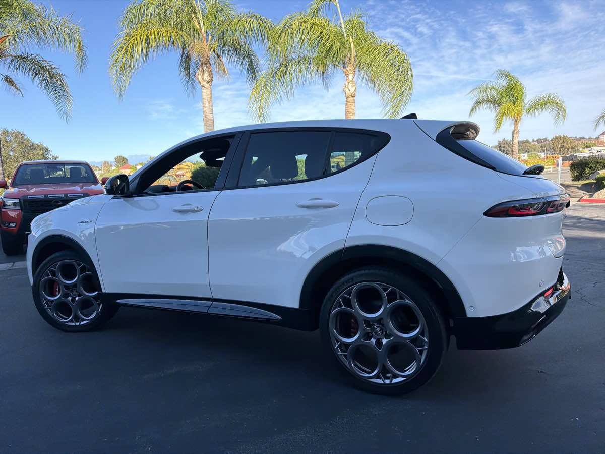 Used 2024 Alfa Romeo Tonale Ti w/ Active Assist Package AWD/4WD image 5