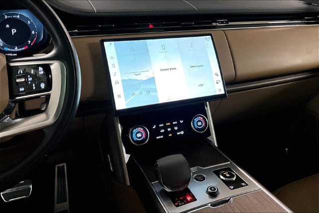 Certified 2023 Land Rover Range Rover SE AWD/4WD image 5