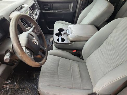 Used 2019 RAM 1500 Tradesman w/ Chrome Plus Package RWD image 15