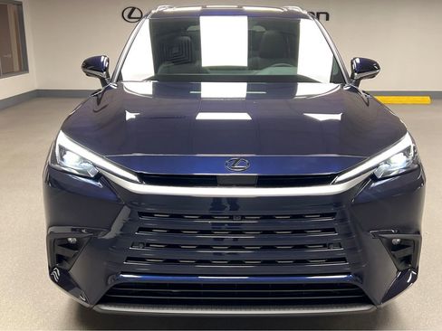 New 2026 Lexus TX 350 AWD image 2