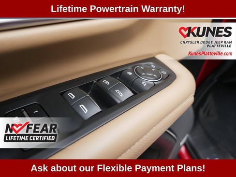 Used 2023 Chevrolet Suburban Premier AWD/4WD image 23