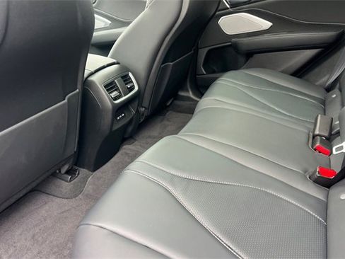Certified 2025 Acura RDX w/ Technology Package image 13