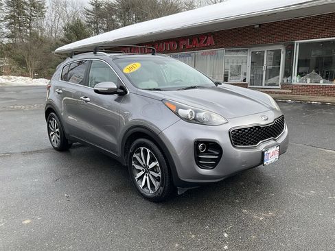 Used 2017 Kia Sportage EX w/ EX Premium Package image 3