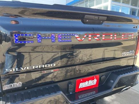 Used 2019 Chevrolet Silverado 1500 High Country image 13