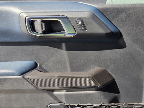 Used 2024 Ford Bronco Outer Banks image 27