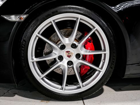 Used 2014 Porsche 911 Carrera 4S image 45