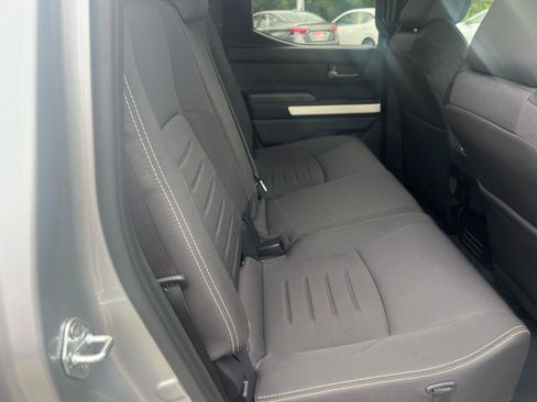 Used 2024 Toyota Tacoma TRD Sport AWD/4WD image 17