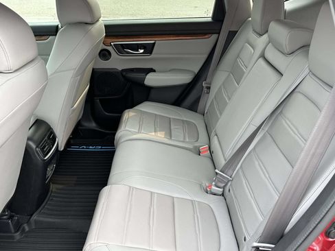 Used 2022 Honda CR-V Touring image 12