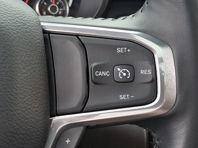 Used 2024 RAM 1500 Laramie AWD/4WD image 23