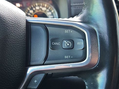 Used 2022 RAM 1500 Laramie AWD/4WD image 11