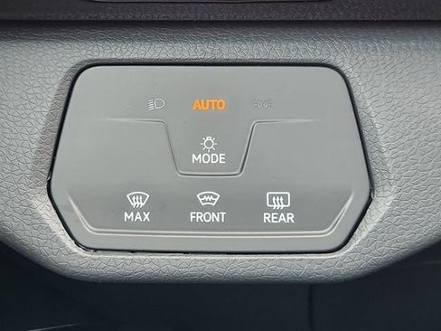 New 2026 Volkswagen ID.4 Pro AWD/4WD image 20