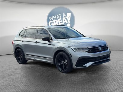 Used 2024 Volkswagen Tiguan SE R-Line