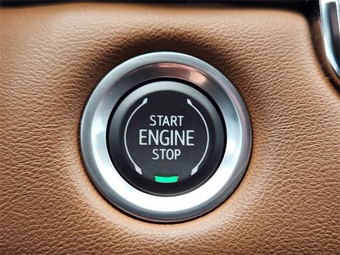 Used 2023 GMC Canyon AT4 w/ AT4 Premium Package image 22