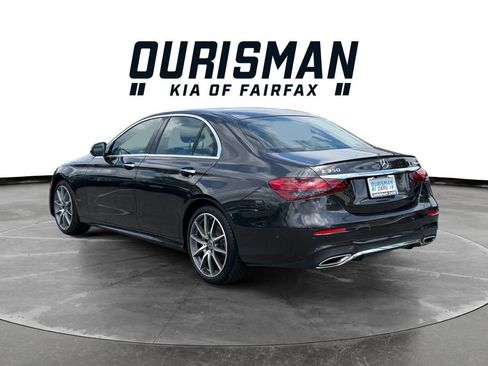 Used 2023 Mercedes-Benz E 350 4MATIC Sedan image 4