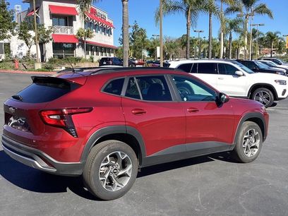 Used 2025 Chevrolet Trax LT w/ LT Convenience Package