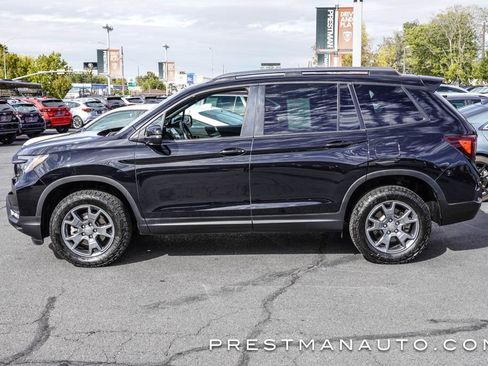 Used 2024 Honda Passport TrailSport image 18