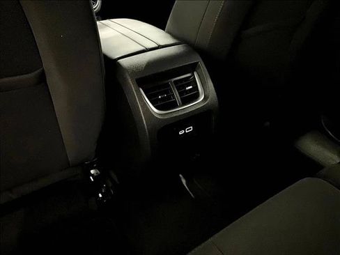 Used 2022 Chevrolet Blazer LT FWD image 25