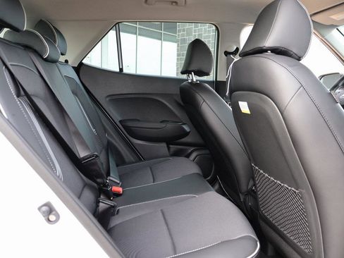 New 2026 Hyundai Venue SEL image 13