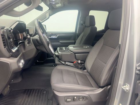 Certified 2025 GMC Sierra 1500 Elevation image 21