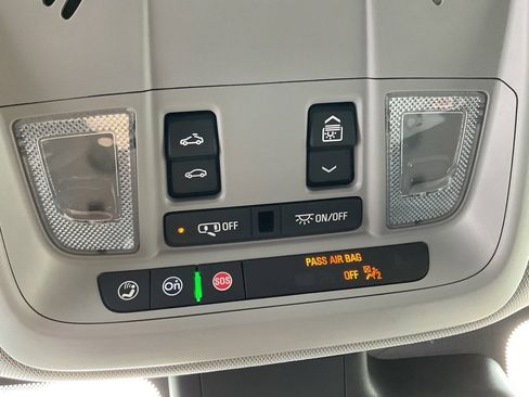 Used 2024 Chevrolet Malibu LT image 20