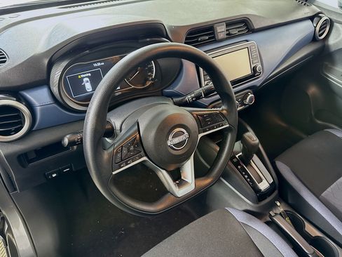 Used 2025 Nissan Versa SV w/ Trunk Package image 11