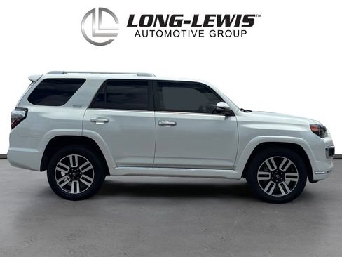Used 2022 Toyota 4Runner Limited RWD image 8