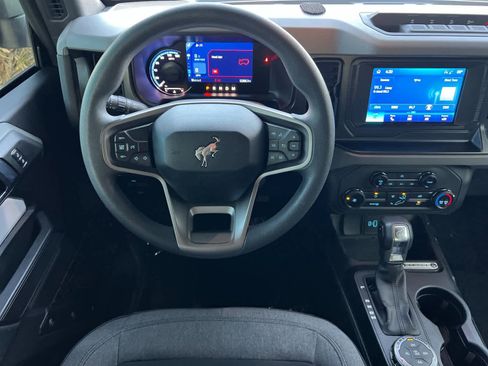 Used 2022 Ford Bronco 2-Door w/ Sasquatch Package image 14