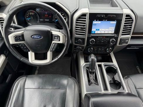 Used 2016 Ford F150 Lariat w/ Equipment Group 501A Mid AWD/4WD image 3