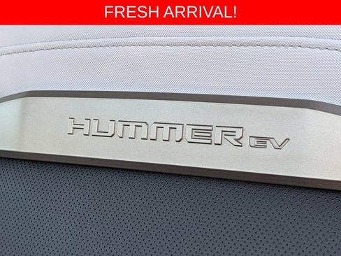 Used 2024 GMC Hummer EV 2X AWD/4WD image 37