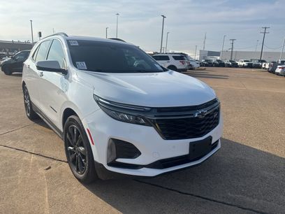 Used 2022 Chevrolet Equinox RS w/ Infotainment Package