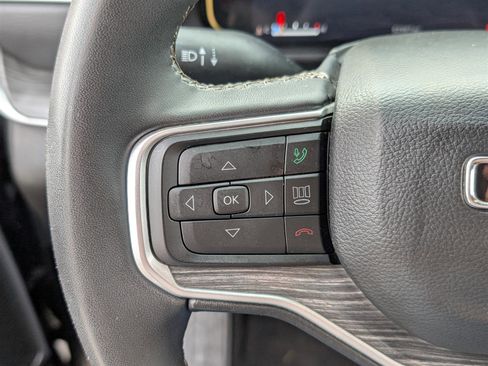 Used 2024 Jeep Wagoneer Series II w/ Flexible Seating Group image 23