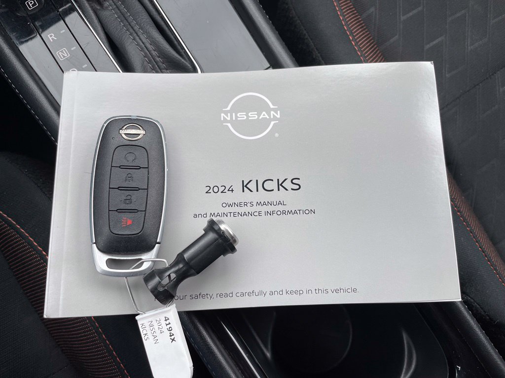 Used 2024 Nissan Kicks SR FWD image 34