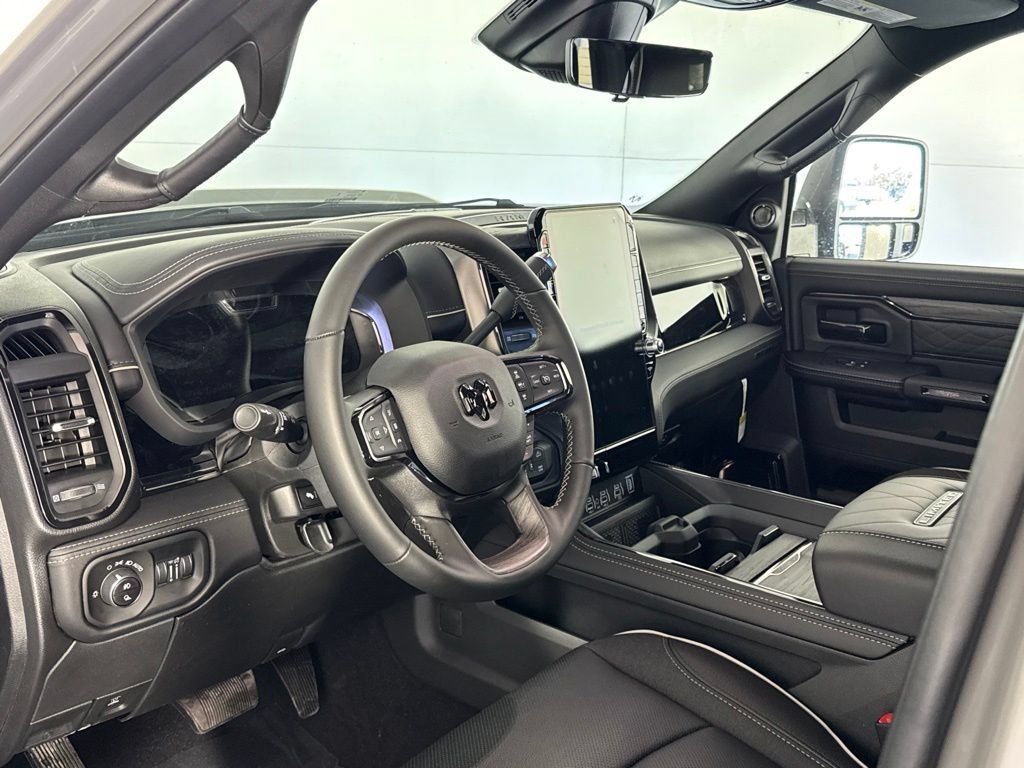 New 2027 RAM 2500 Limited AWD/4WD image 13
