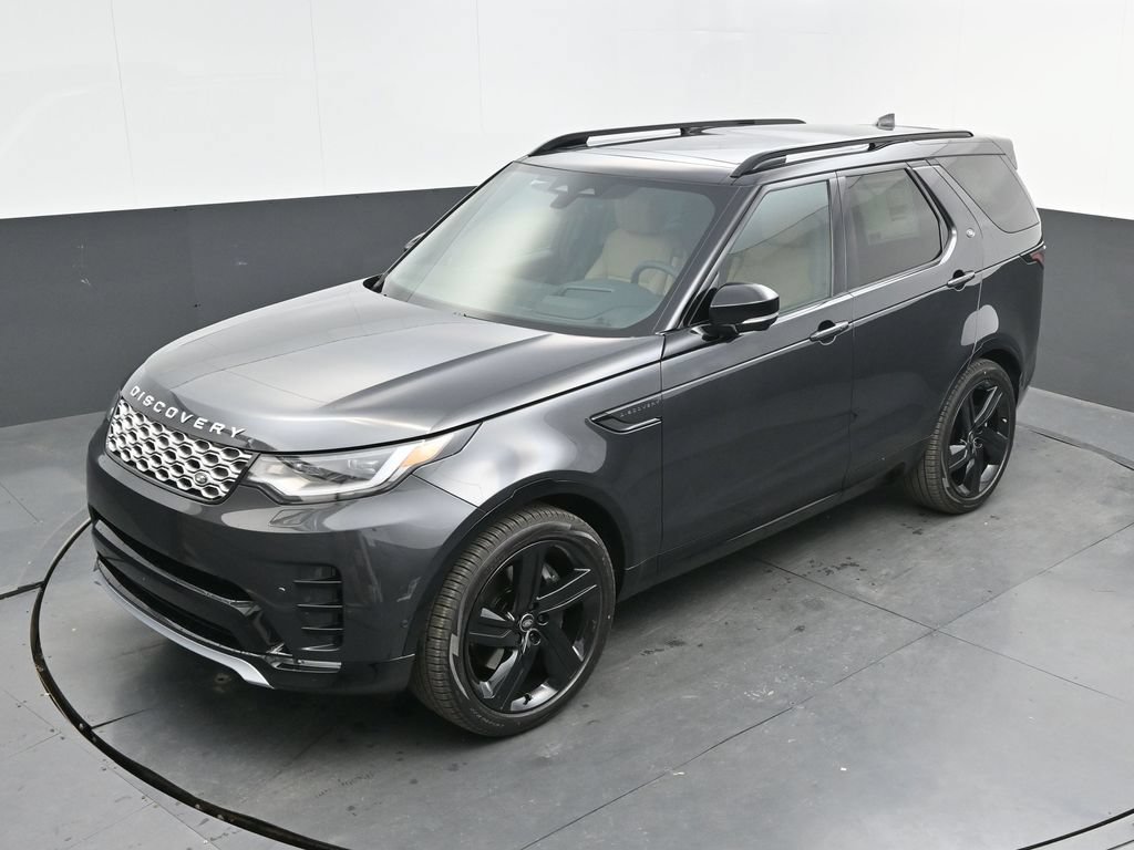 Used 2026 Land Rover Discovery Limited Edition AWD/4WD image 32