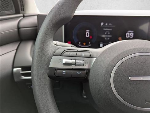 New 2026 Hyundai Tucson SE image 13