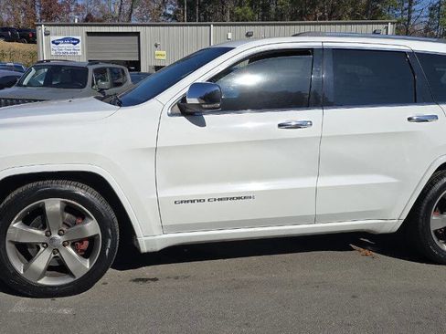 Used 2014 Jeep Grand Cherokee Overland image 10