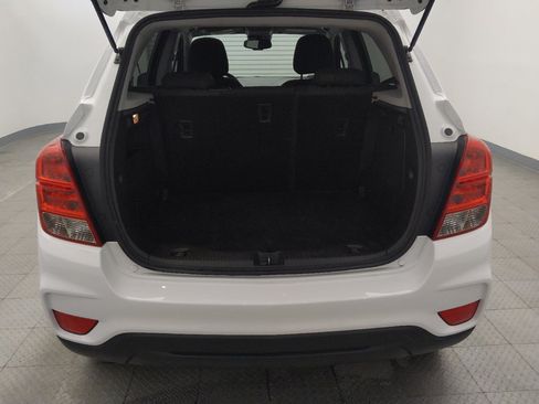 Used 2021 Chevrolet Trax LS w/ Tint and Cruise Package FWD image 29