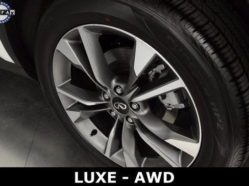 Used 2024 INFINITI QX60 Luxe image 9
