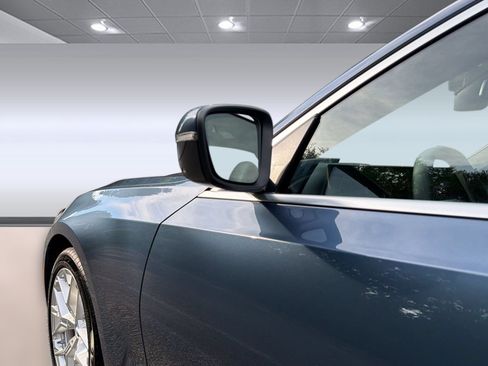 Used 2026 BMW 330i Sedan RWD image 25