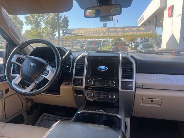 Used 2018 Ford F250 Lariat w/ Lariat Ultimate Package RWD image 10