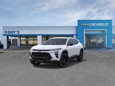 New 2026 Chevrolet Trax ACTIV w/ Sunroof Package FWD image 9